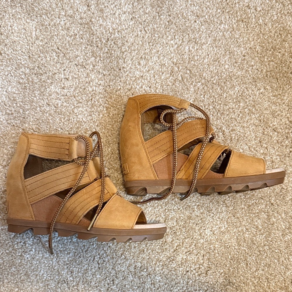 Sorel Lace-Up Wedge Sandals in Tan